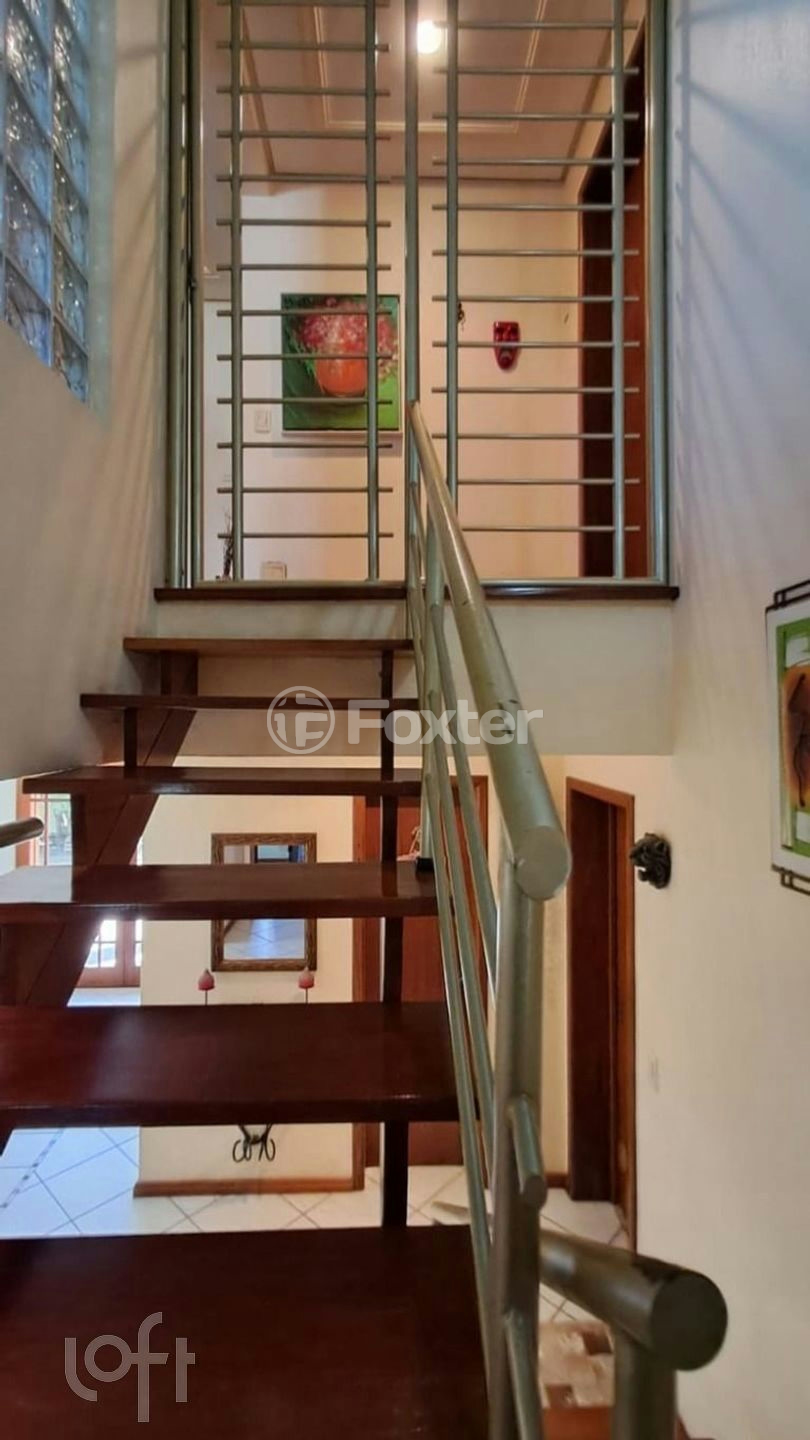 Casa à venda com 3 quartos, 316m² - Foto 9