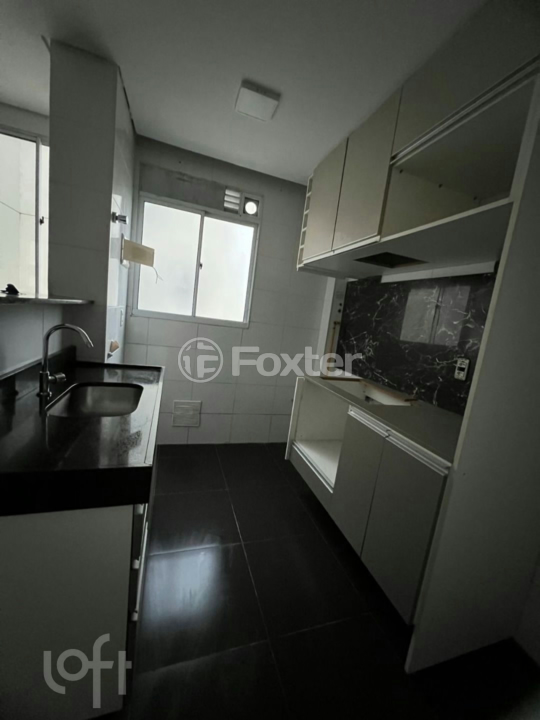 Apartamento à venda com 2 quartos, 39m² - Foto 3