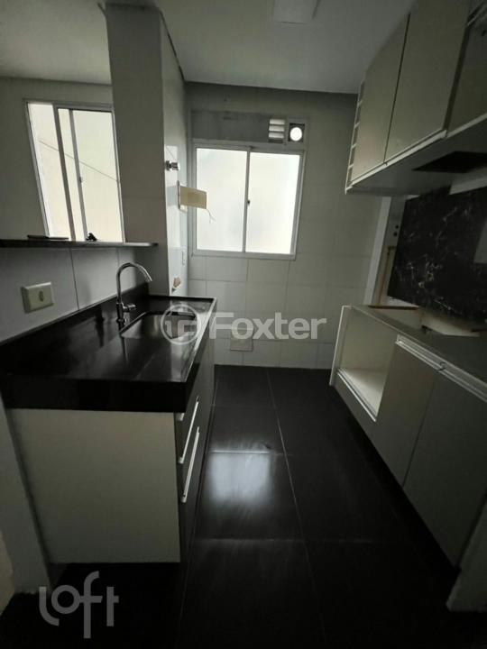 Apartamento à venda com 2 quartos, 39m² - Foto 2