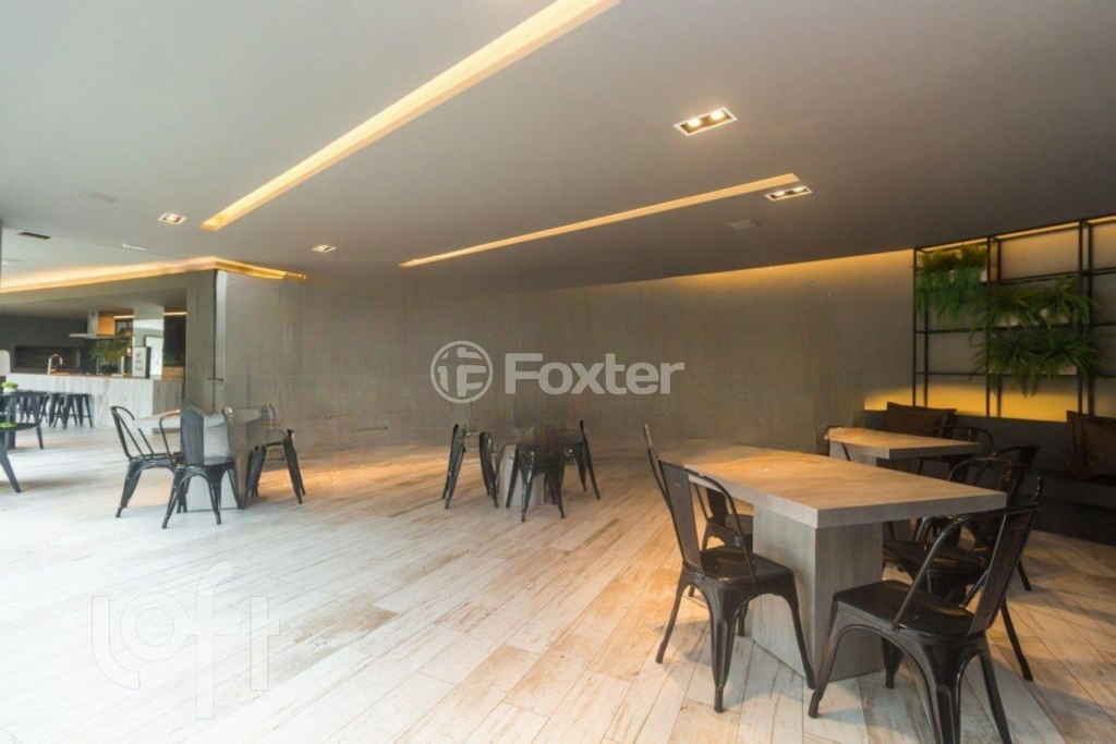 Apartamento à venda com 2 quartos, 55m² - Foto 10
