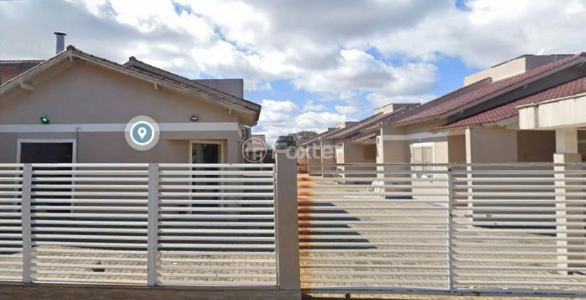 Casa à venda com 2 quartos, 61m² - Foto 3