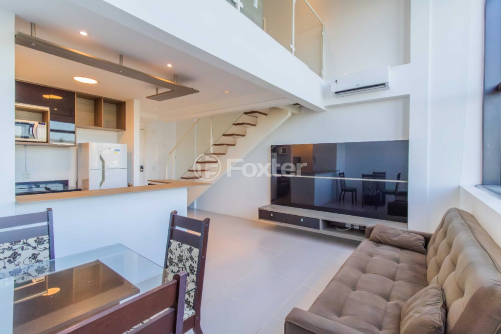 Apartamento à venda com 1 quarto, 57m² - Foto 1