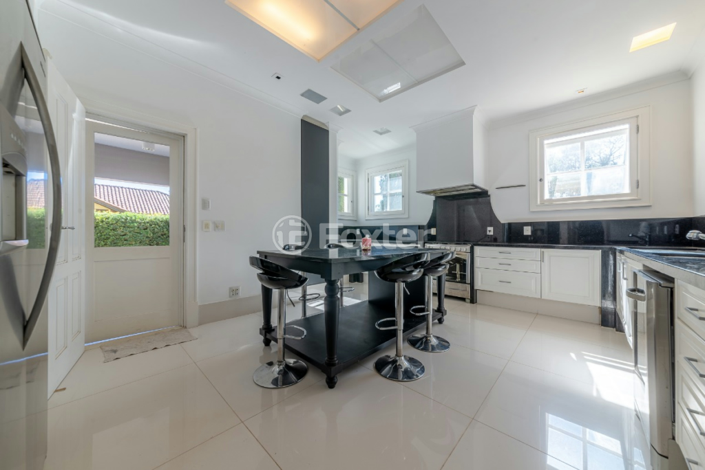 Casa de Condomínio à venda com 4 quartos, 724m² - Foto 14