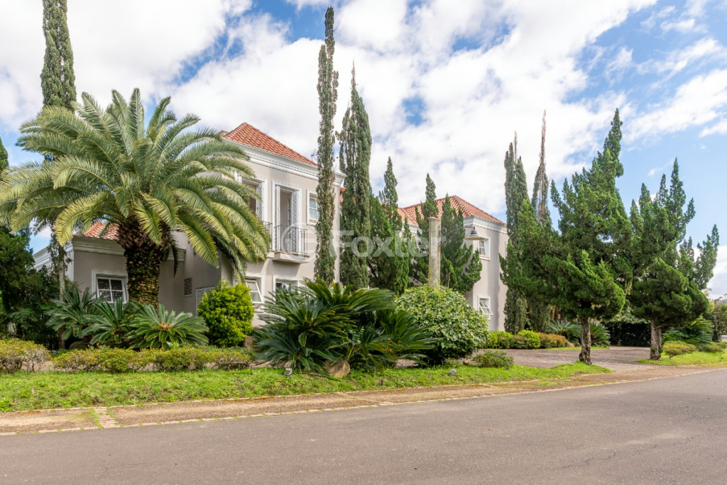 Casa de Condomínio à venda com 4 quartos, 724m² - Foto 61