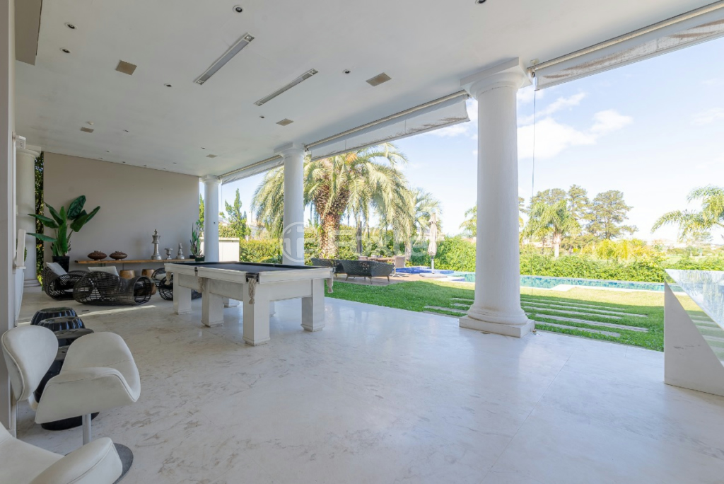 Casa de Condomínio à venda com 4 quartos, 724m² - Foto 9