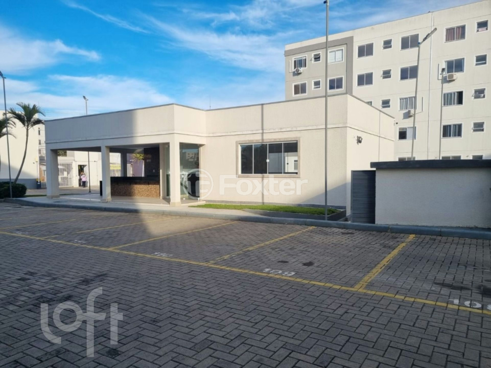 Apartamento à venda com 2 quartos, 40m² - Foto 9