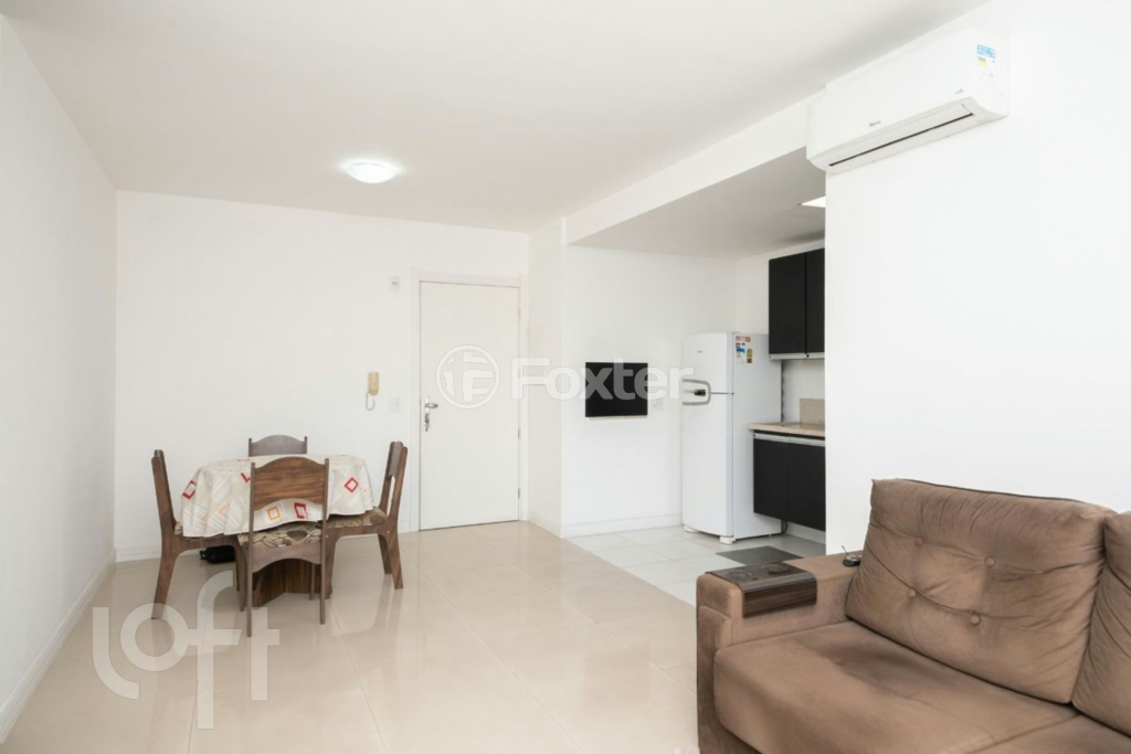 Apartamento à venda com 2 quartos, 65m² - Foto 3