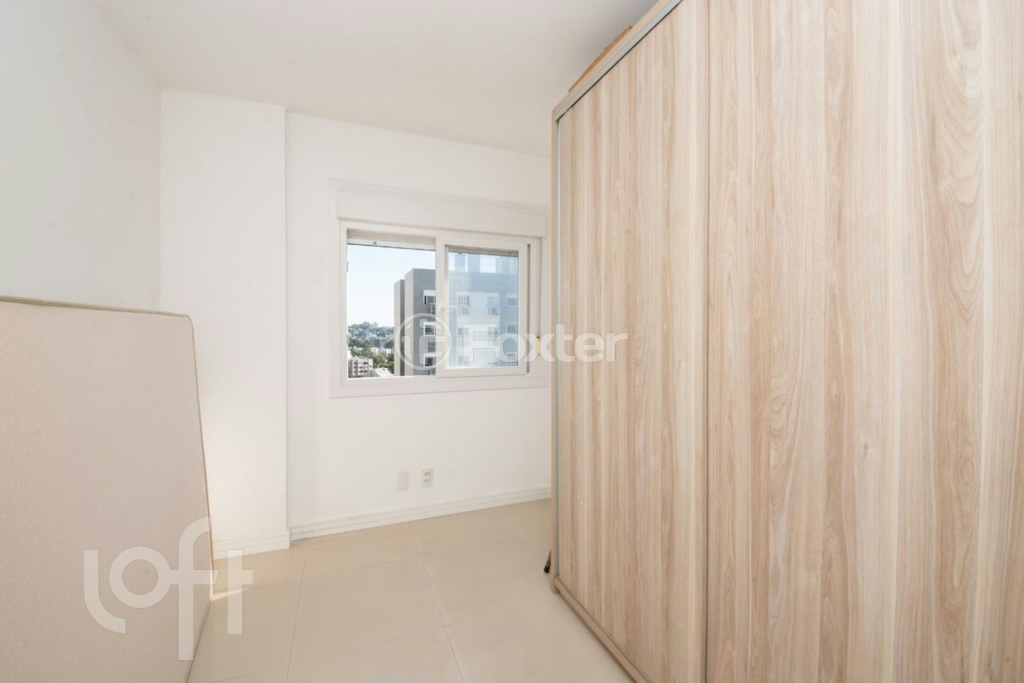 Apartamento à venda com 2 quartos, 65m² - Foto 4