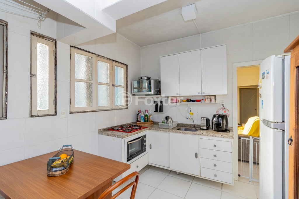 Apartamento à venda com 2 quartos, 66m² - Foto 20