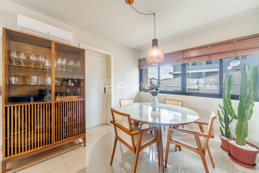 Apartamento à venda com 3 quartos, 98m² - Foto 9