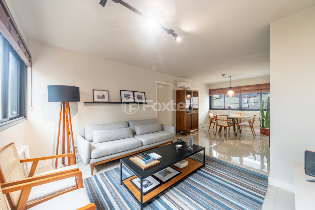 Apartamento à venda com 3 quartos, 98m² - Foto 1