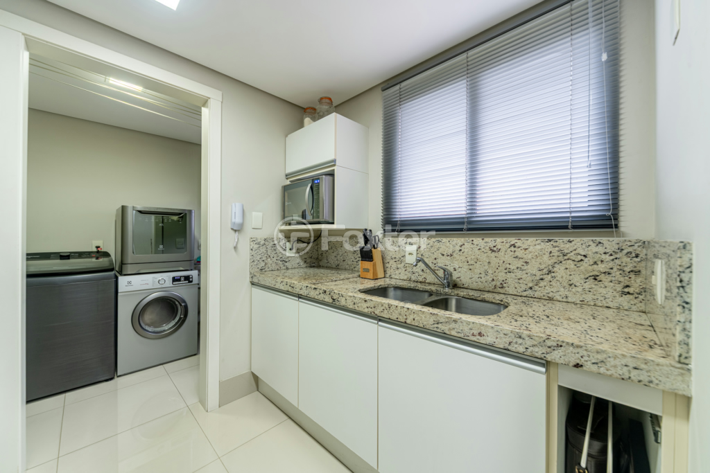 Apartamento à venda com 3 quartos, 98m² - Foto 21