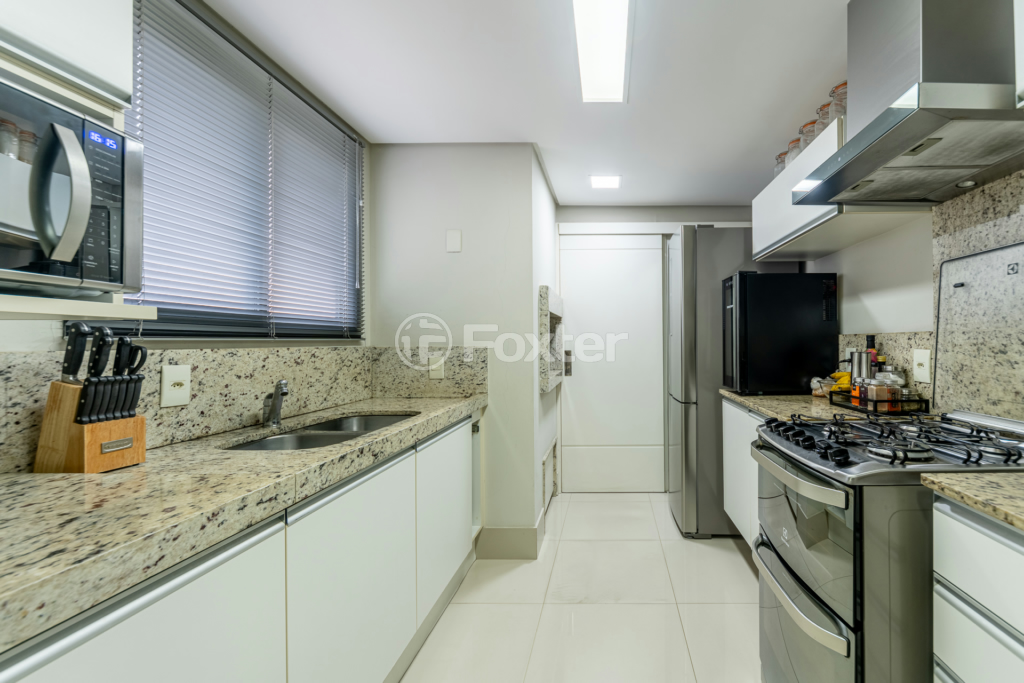 Apartamento à venda com 3 quartos, 98m² - Foto 23