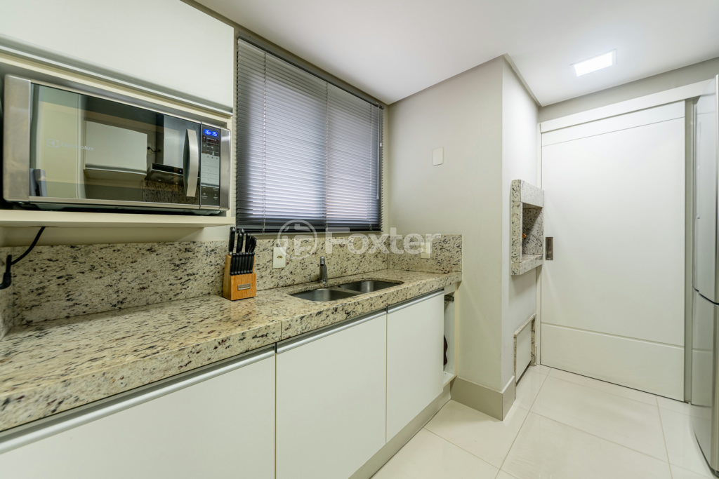 Apartamento à venda com 3 quartos, 98m² - Foto 24
