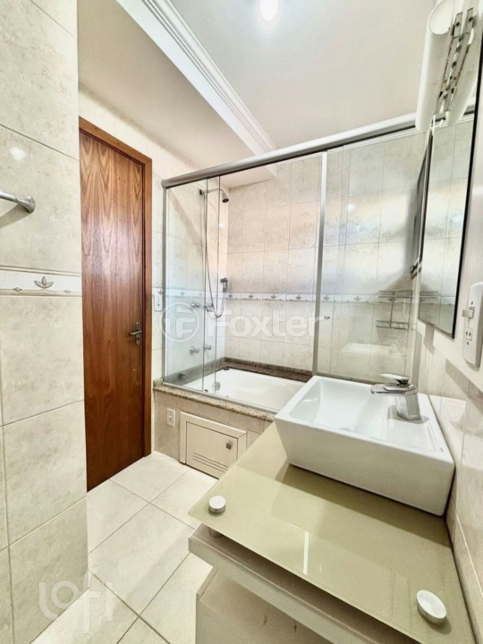 Casa à venda com 4 quartos, 222m² - Foto 25