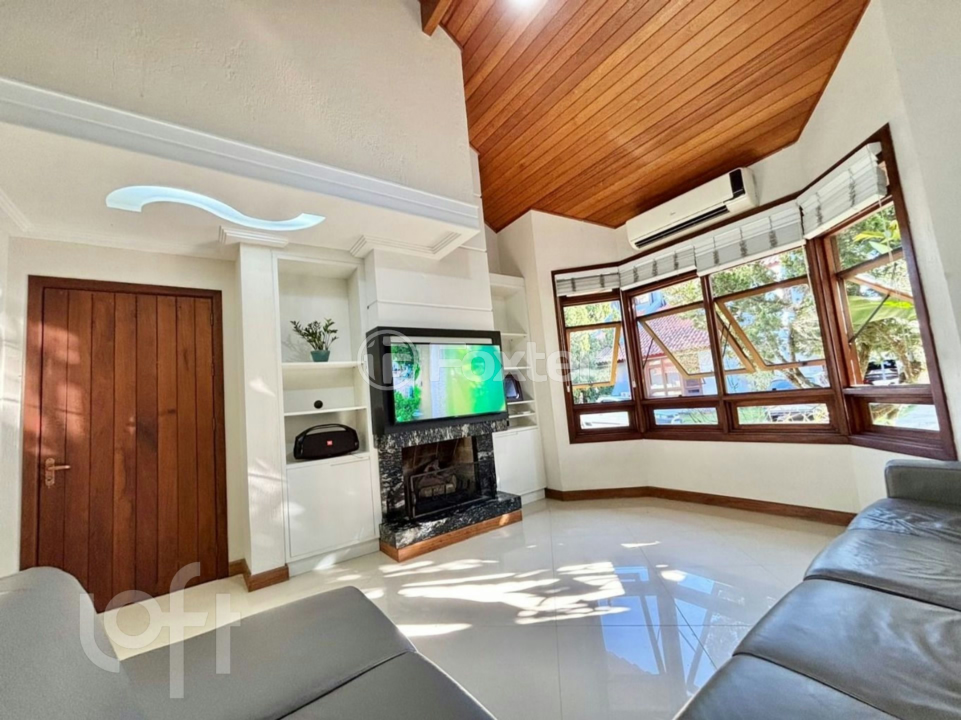 Casa à venda com 4 quartos, 222m² - Foto 12