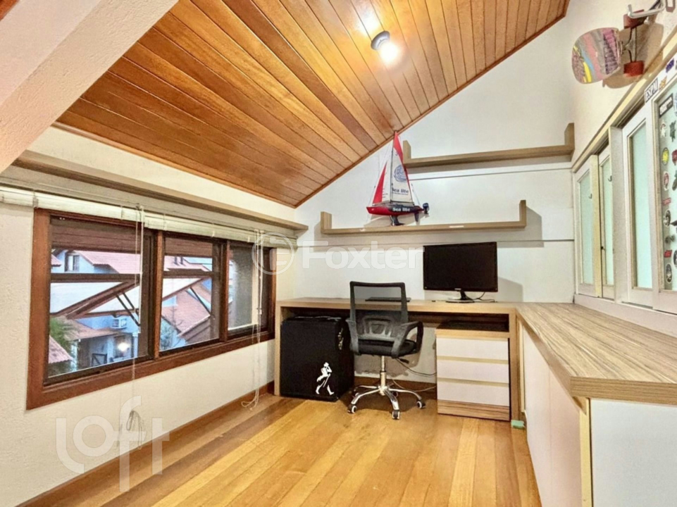 Casa à venda com 4 quartos, 222m² - Foto 31
