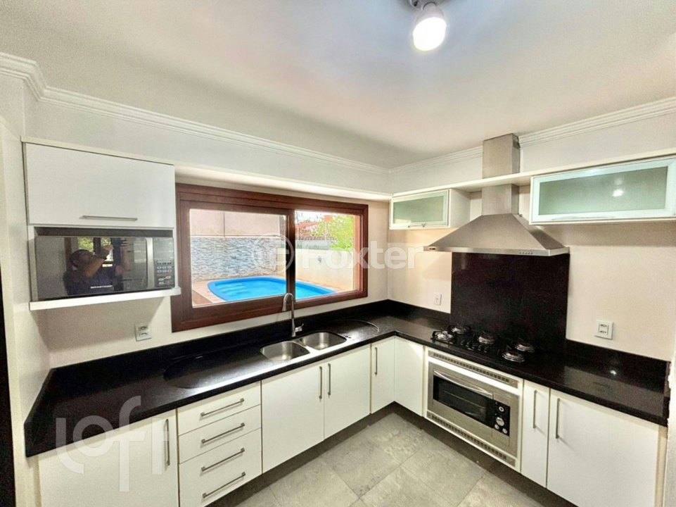 Casa à venda com 4 quartos, 222m² - Foto 35