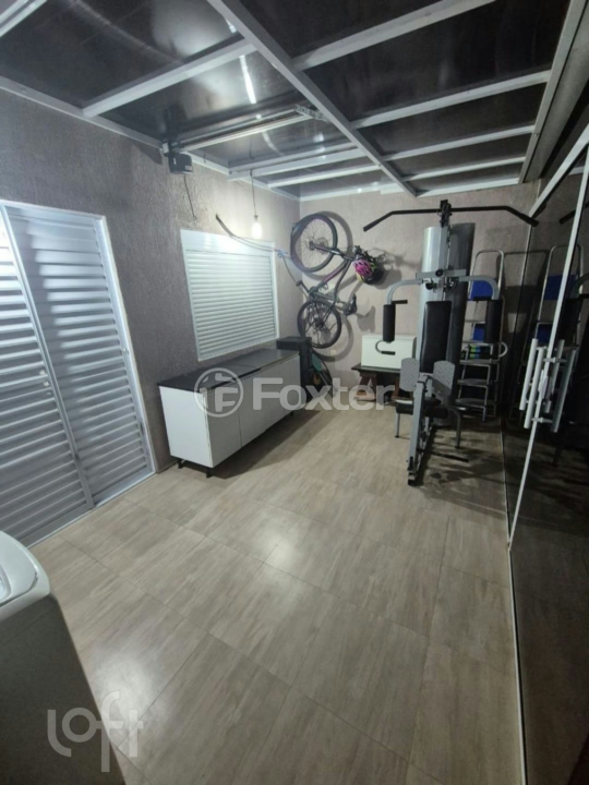 Casa à venda com 2 quartos, 60m² - Foto 14