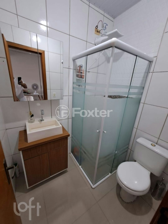 Casa à venda com 2 quartos, 60m² - Foto 11