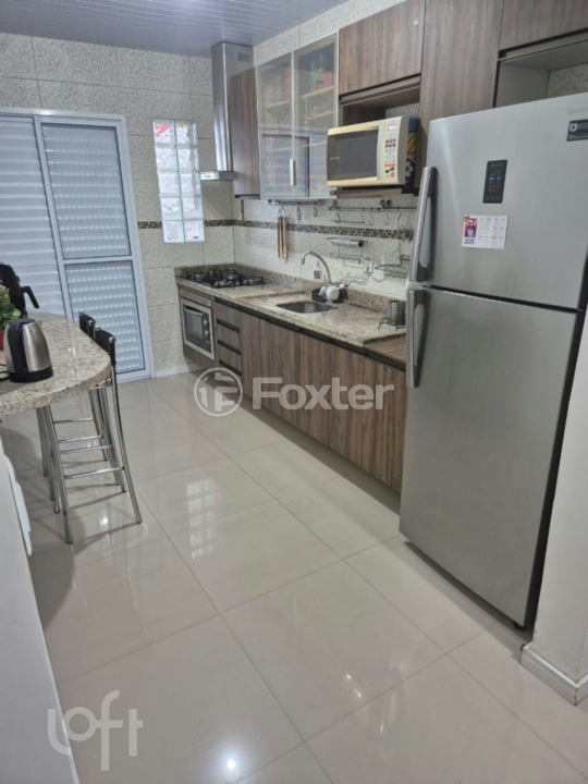 Casa à venda com 2 quartos, 60m² - Foto 6