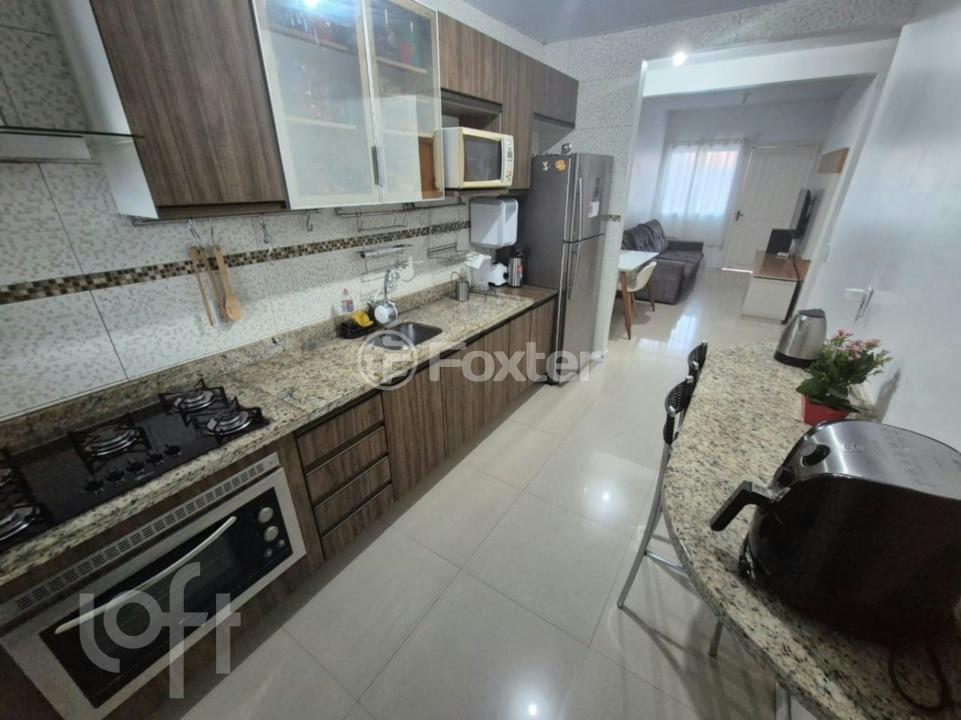 Casa à venda com 2 quartos, 60m² - Foto 5