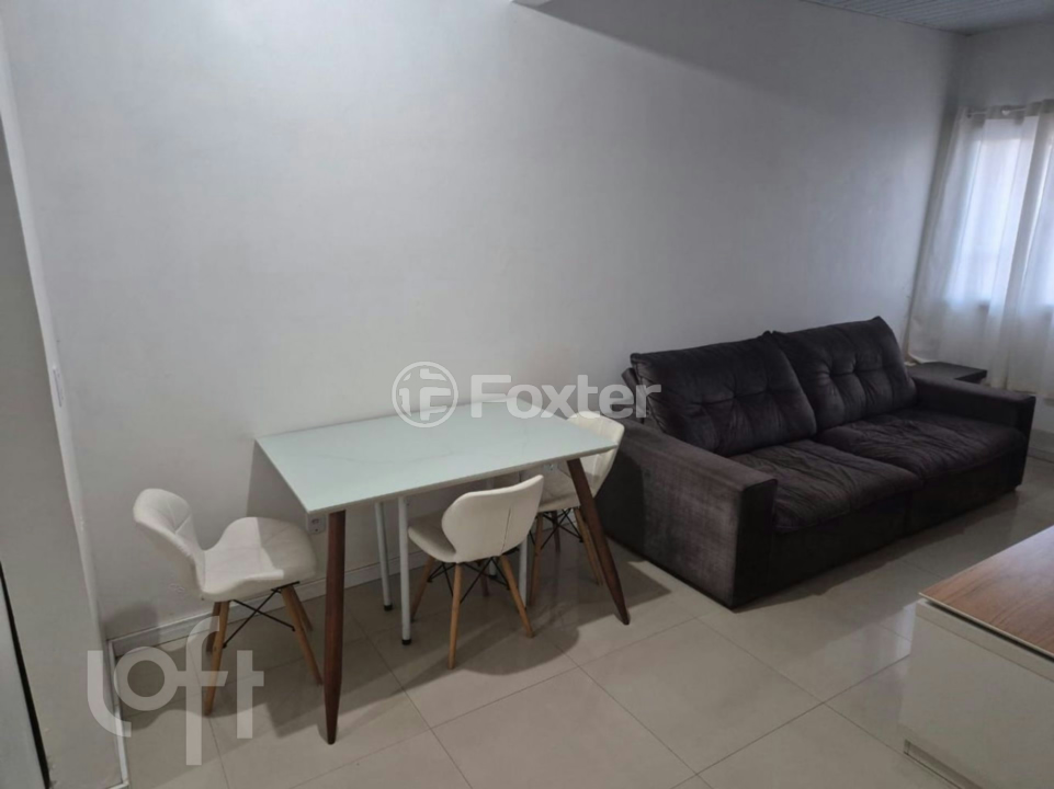 Casa à venda com 2 quartos, 60m² - Foto 3