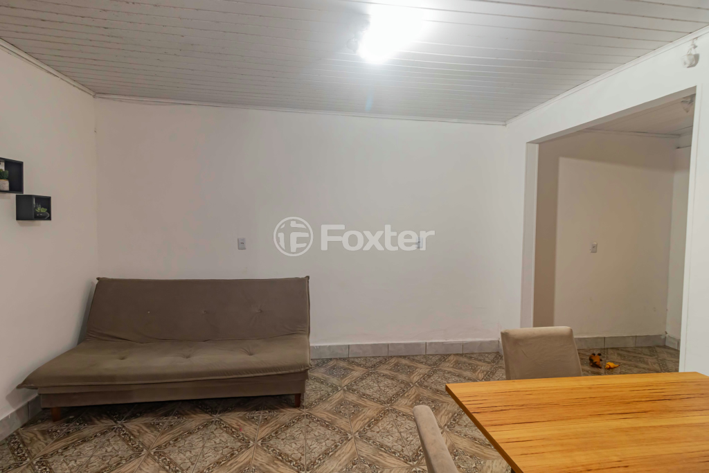 Casa à venda com 3 quartos, 79m² - Foto 6