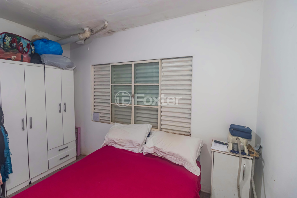 Casa à venda com 3 quartos, 79m² - Foto 11