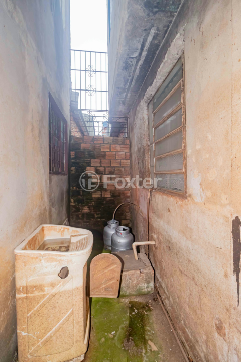Casa à venda com 3 quartos, 79m² - Foto 35