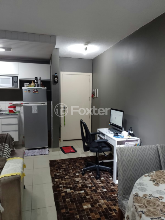 Apartamento à venda com 3 quartos, 77m² - Foto 3