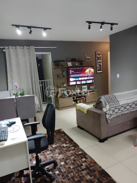 Apartamento à venda com 3 quartos, 77m² - Foto 1