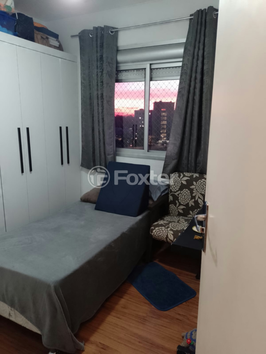 Apartamento à venda com 3 quartos, 77m² - Foto 9