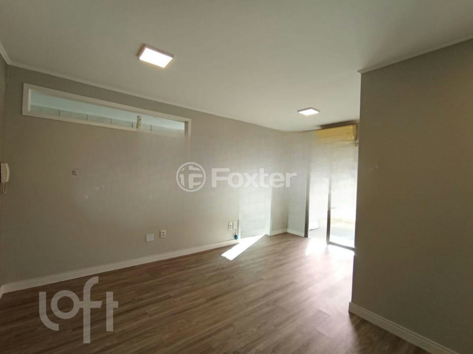Apartamento à venda com 2 quartos, 70m² - Foto 3