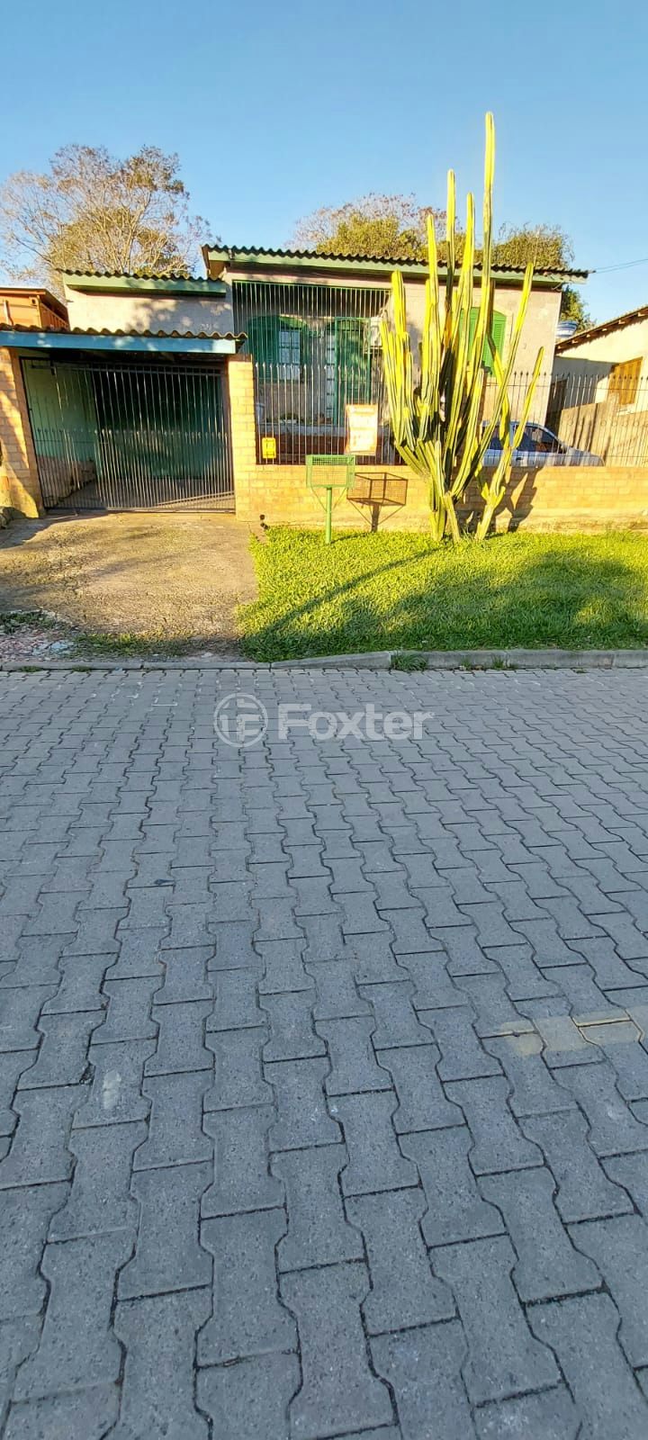Casa à venda com 4 quartos, 120m² - Foto 1