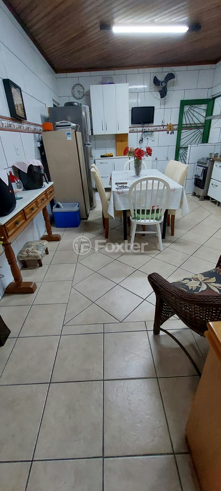 Casa à venda com 4 quartos, 120m² - Foto 4