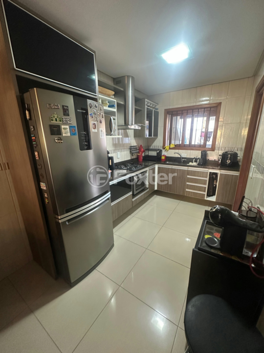 Casa à venda com 2 quartos, 84m² - Foto 6