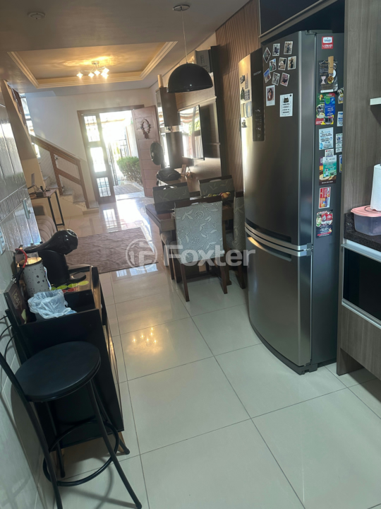 Casa à venda com 2 quartos, 84m² - Foto 4