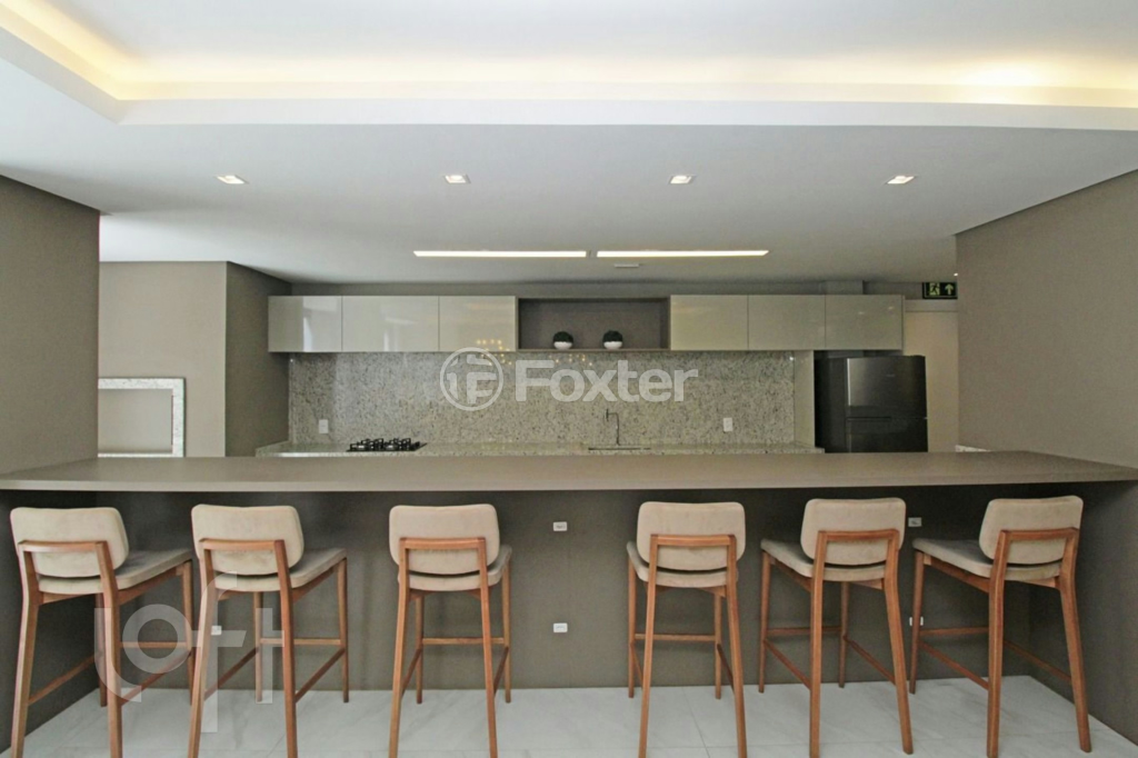 Apartamento à venda com 2 quartos, 56m² - Foto 25