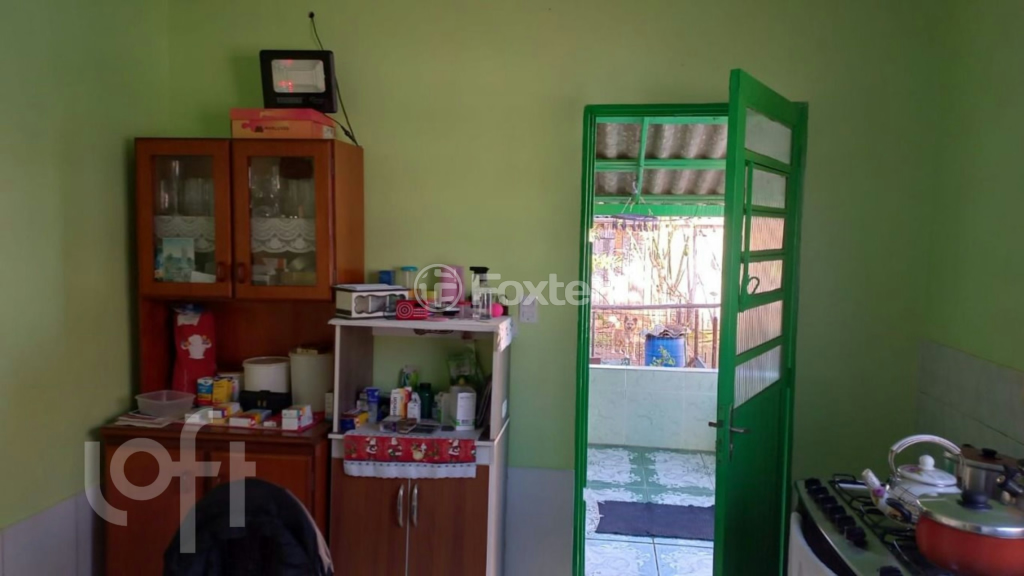 Casa à venda com 2 quartos, 63m² - Foto 3