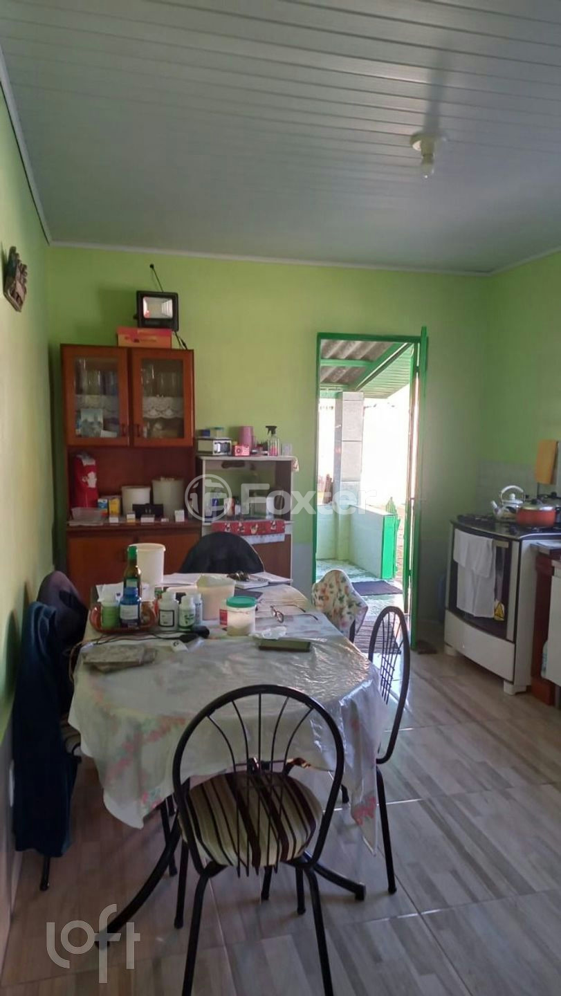 Casa à venda com 2 quartos, 63m² - Foto 1