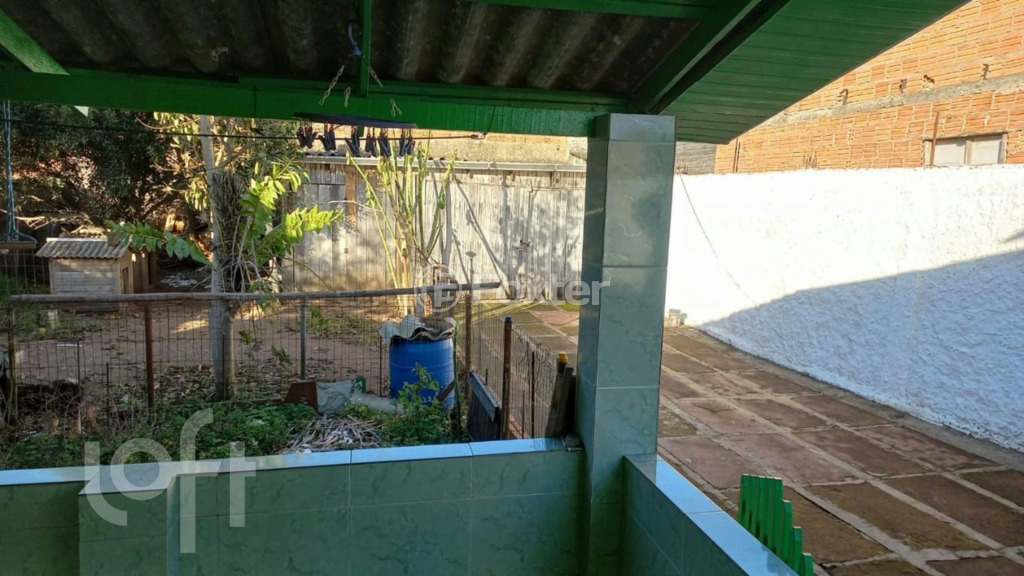 Casa à venda com 2 quartos, 63m² - Foto 5
