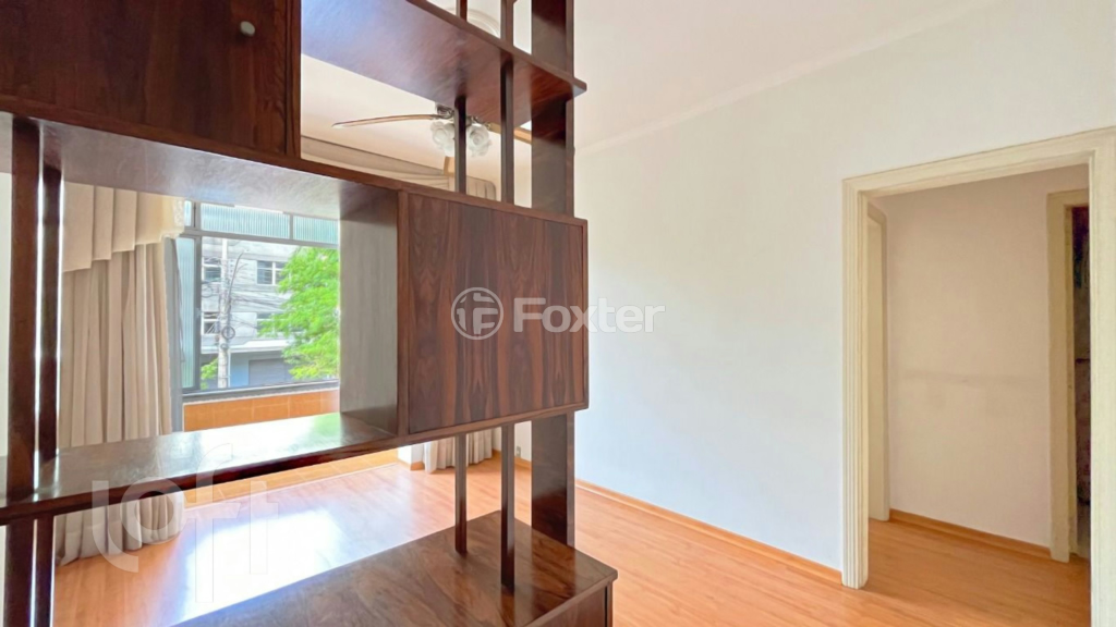 Apartamento à venda com 2 quartos, 73m² - Foto 1