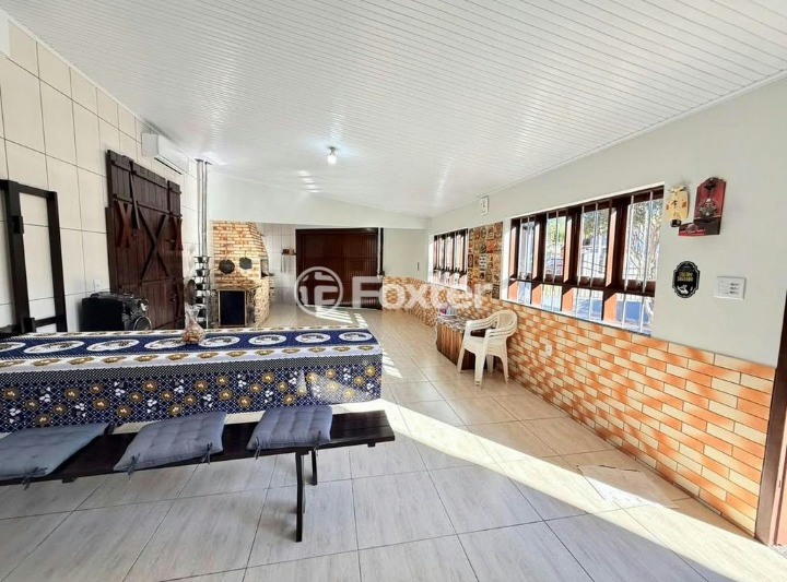 Casa à venda com 3 quartos, 270m² - Foto 9