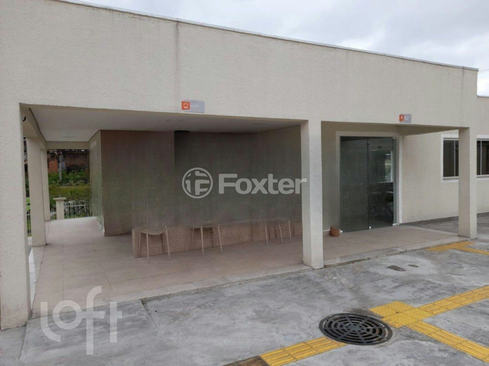 Apartamento à venda com 2 quartos, 40m² - Foto 13
