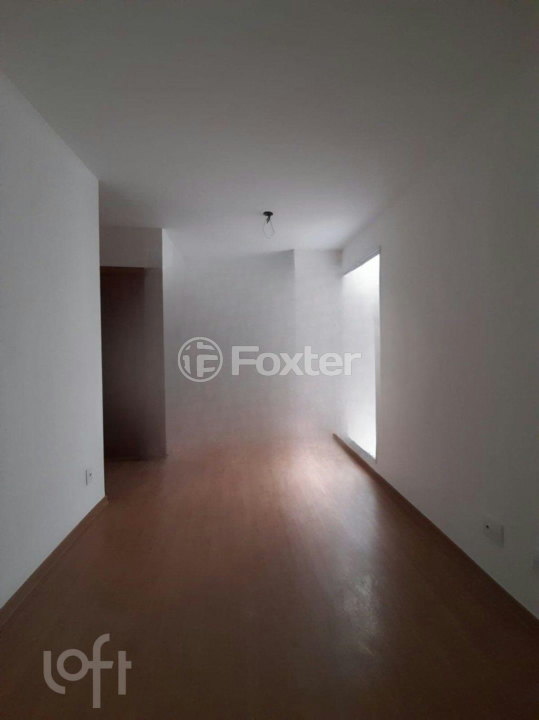 Apartamento à venda com 2 quartos, 40m² - Foto 12