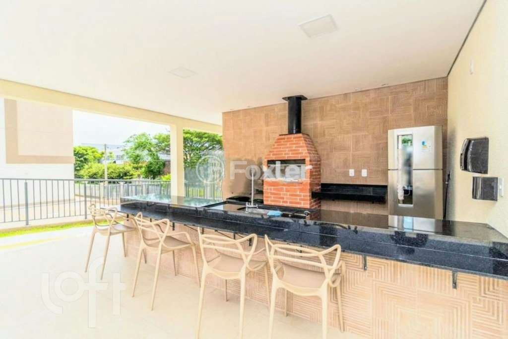 Apartamento à venda com 2 quartos, 40m² - Foto 21