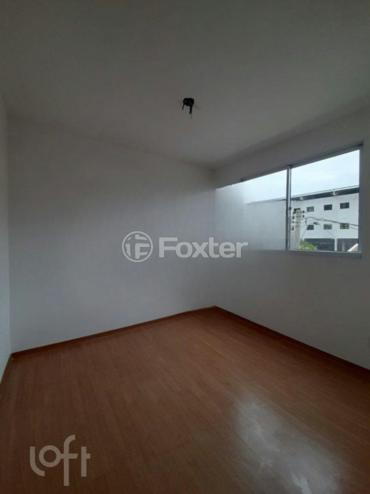 Apartamento à venda com 2 quartos, 40m² - Foto 7