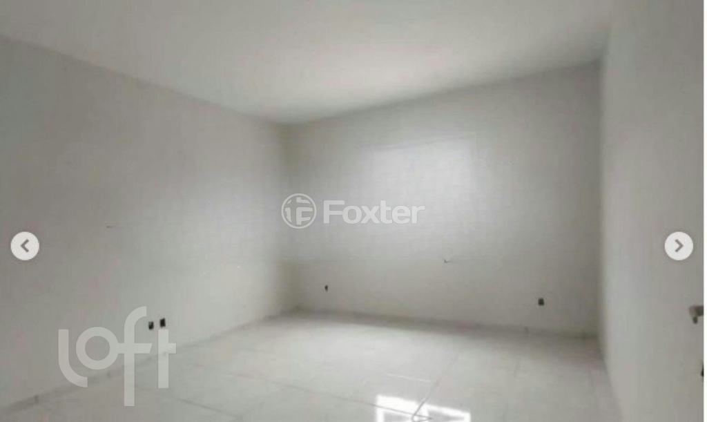 Casa à venda com 2 quartos, 70m² - Foto 4