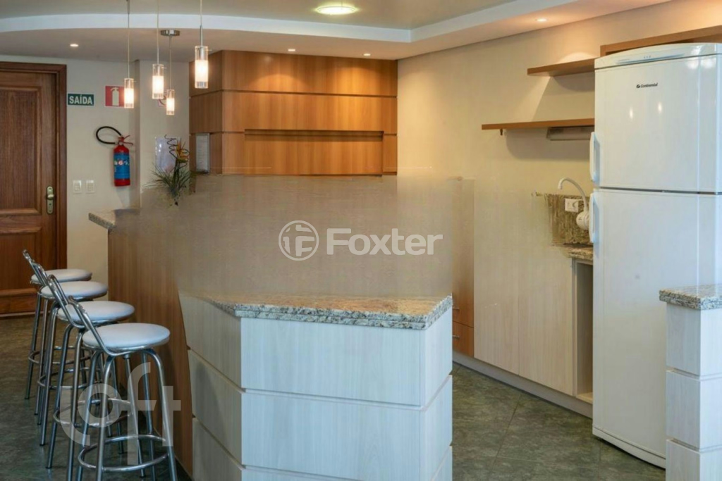Apartamento à venda com 4 quartos, 214m² - Foto 37